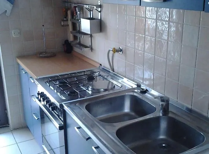 With A Parking Space - 11049 Apartman Pula