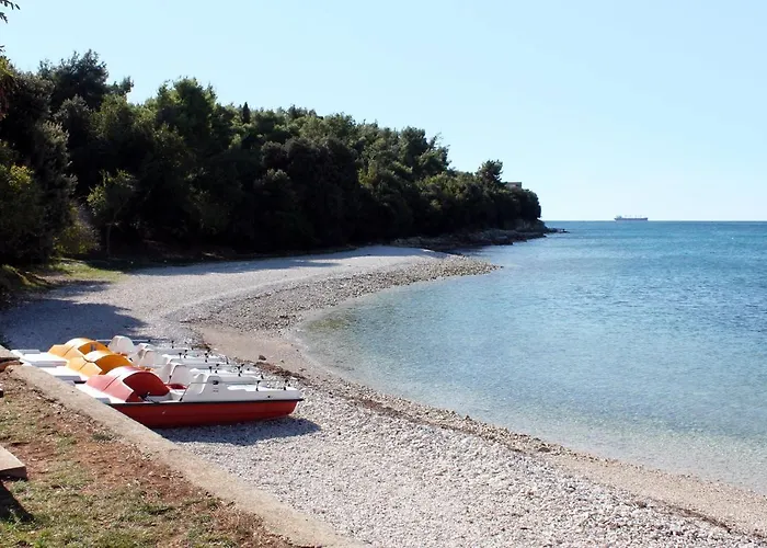 With A Parking Space - 11049 * 풀라