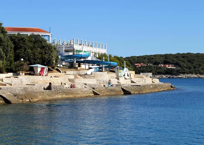 With A Parking Space - 11049 Pola